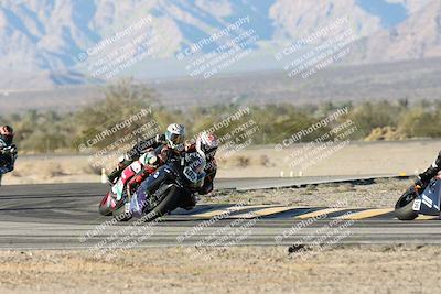 media/Dec-07-2025-CVMA (Sun) [[3e7d2de5dc]]/Race 16-Formula Middleweight/